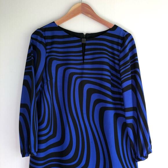 Tahari Arthur S. Levine cobalt and black wavy design shift dress keyhole size 8 - Picture 3 of 10